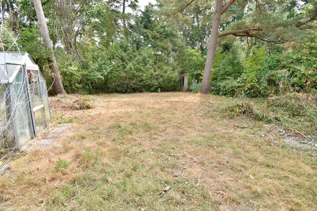 Property photo 2 of 18