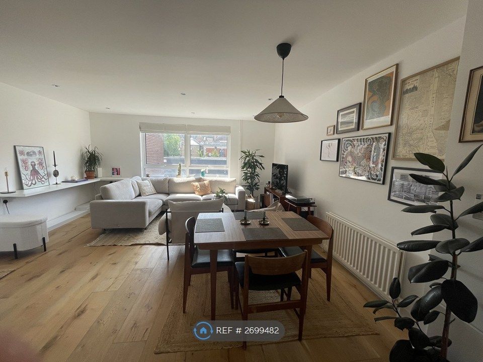 Property photo 2 of 13 Dining Space