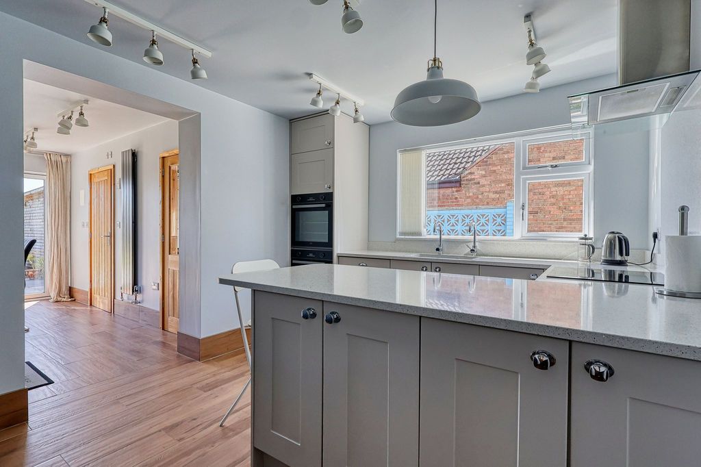 Additional image 7 of 3 bed detached bungalow for saleNeap House Road, Scunthorpe DN15