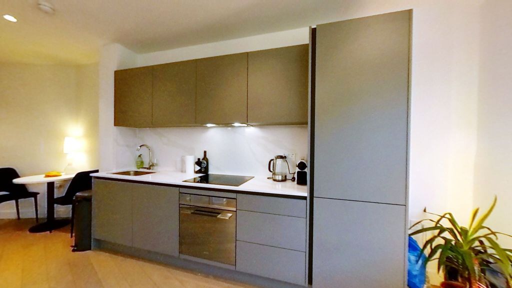 Property photo 2 of 14 Kitchen