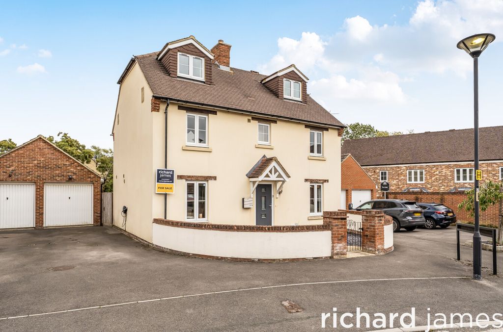 Property photo 1 of 19 28Bf88Bf15E841c496A224451dc10227
