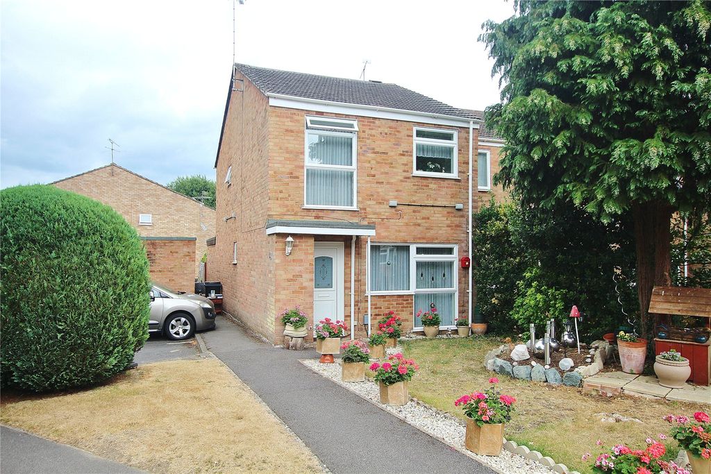 Property photo 1 of 14 Picture No. 05