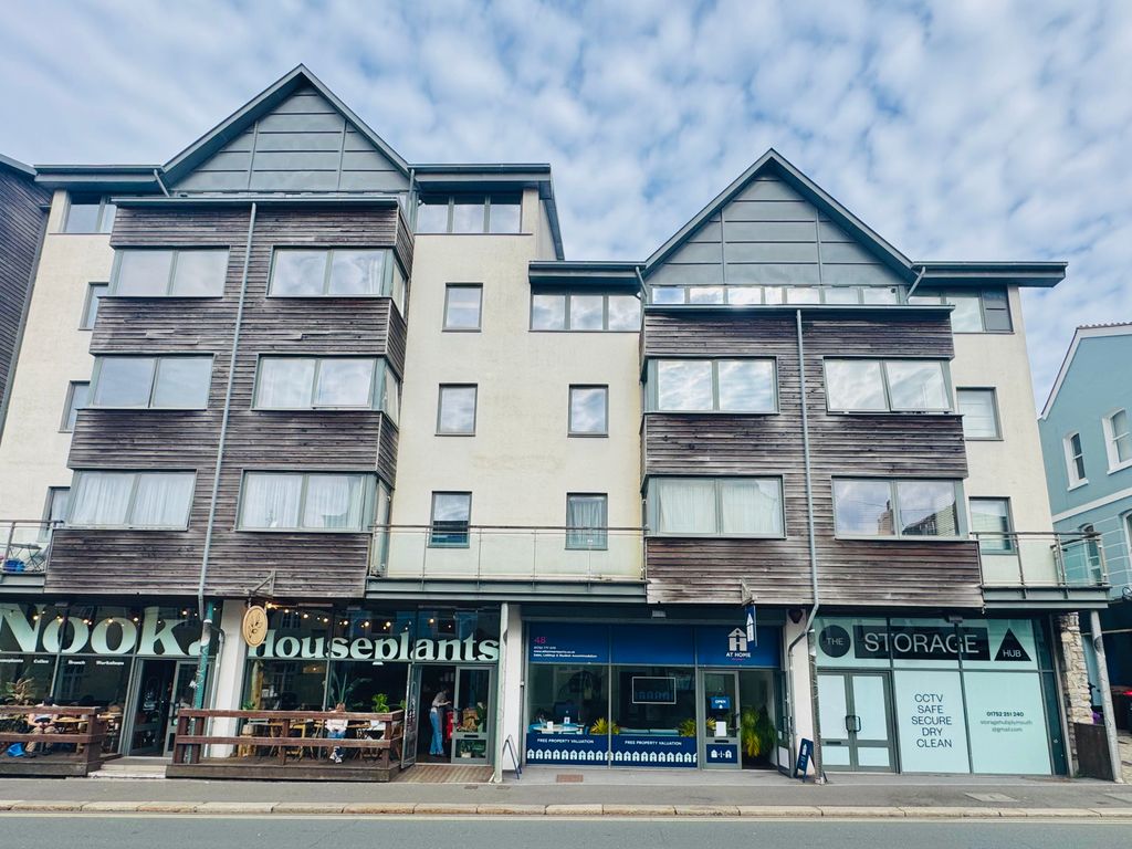 Property photo 2 of 8