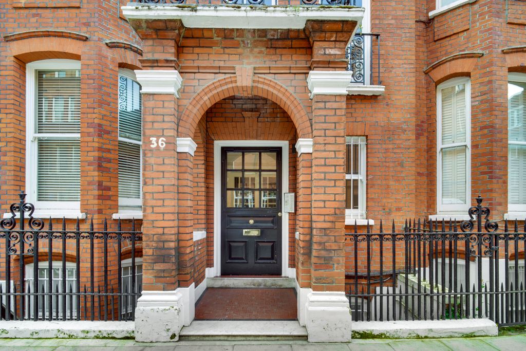 Property photo 2 of 2 Southwellhouse,Flatp-43