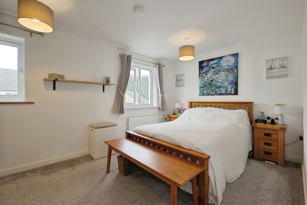Property photo 3 of 19 Pbox-Img.Jpg