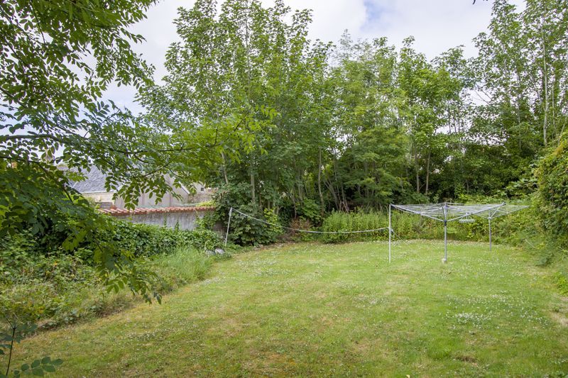 Property photo 3 of 4 Photo 9