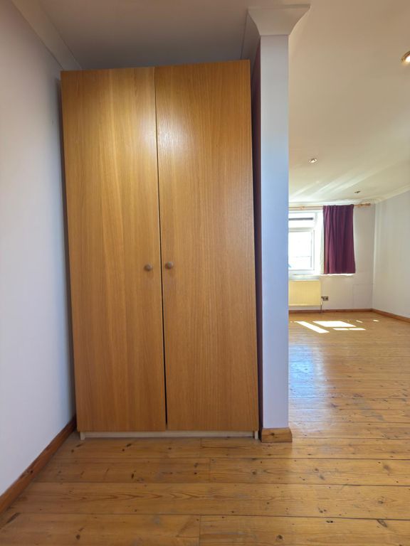 Property photo 3 of 15 14