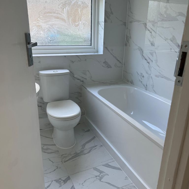 Property photo 3 of 5 Gallery