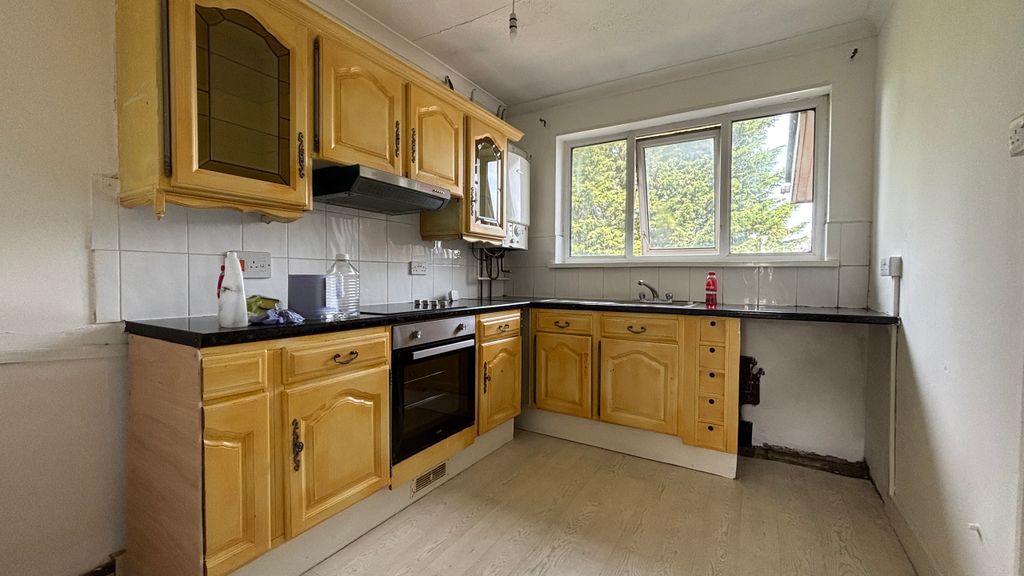 Property photo 1 of 5 Img_7488