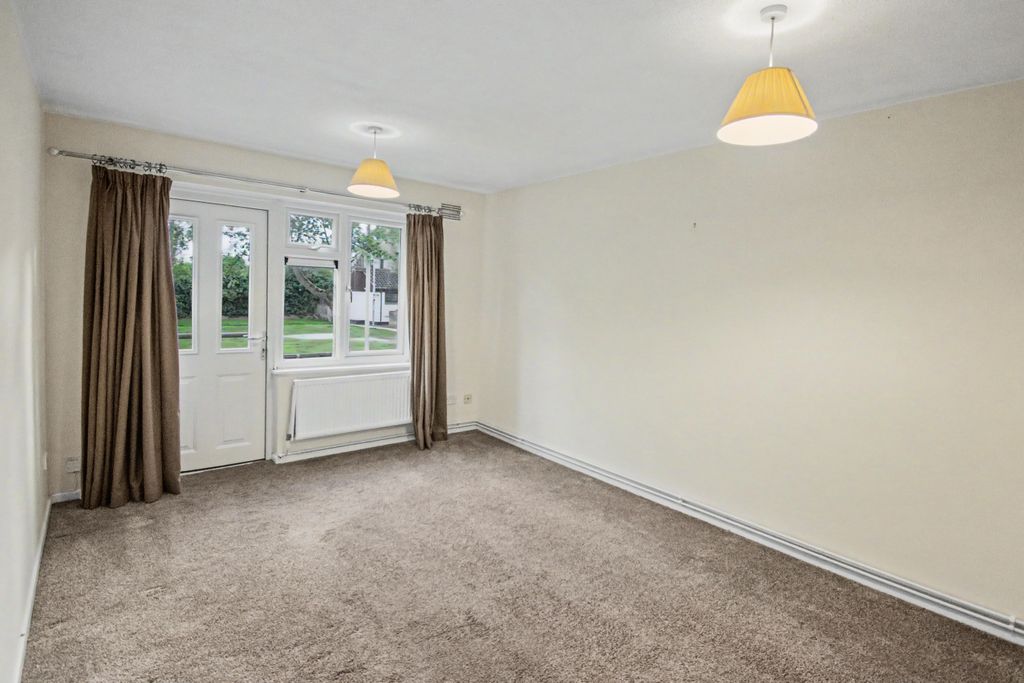 Property photo 2 of 17 17 Fishers Close, Costessey, Norwich, Nr5 0Qh