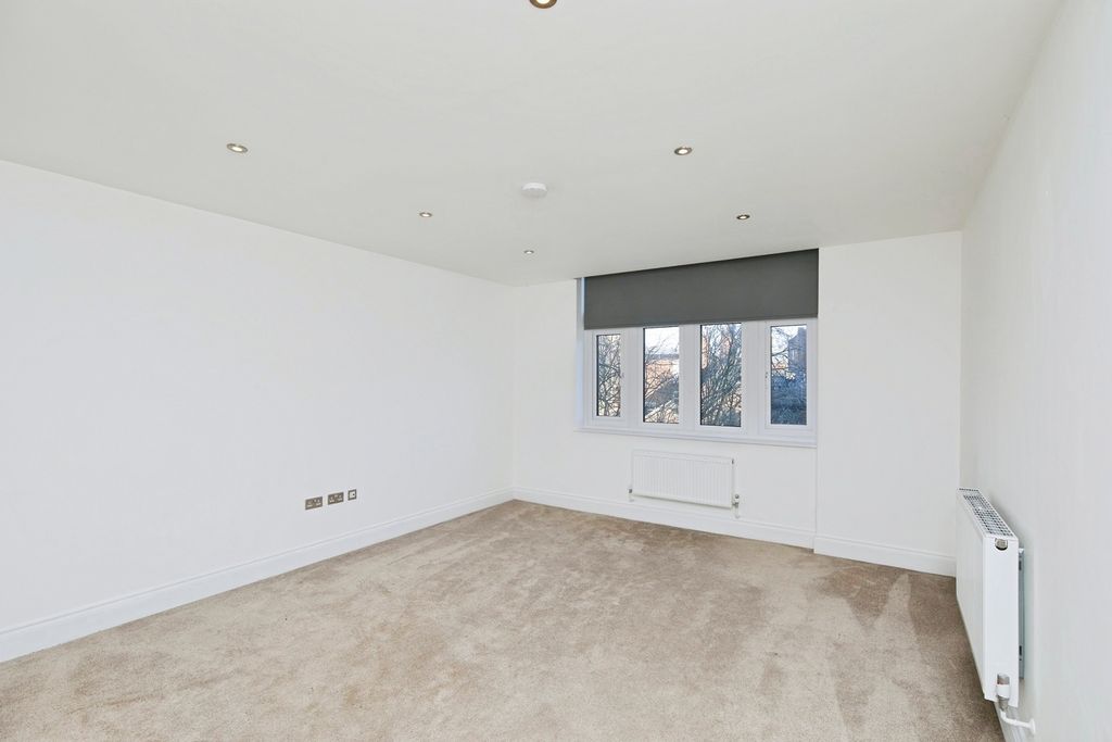 Additional image 17 of 3 bed flat for saleSt. Marys Gate, Derby, Derbyshire DE1