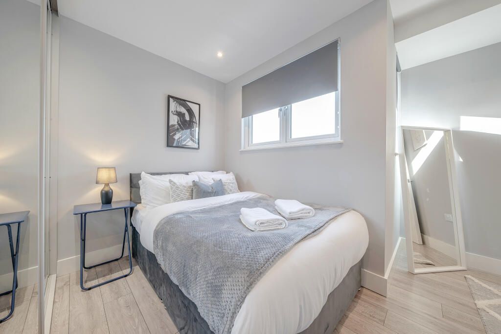 Additional image 8 of 2 bed flat for saleTwo Bedroom Apartment In Avenir Heights, Station Approach Road, Coulsdon CR5