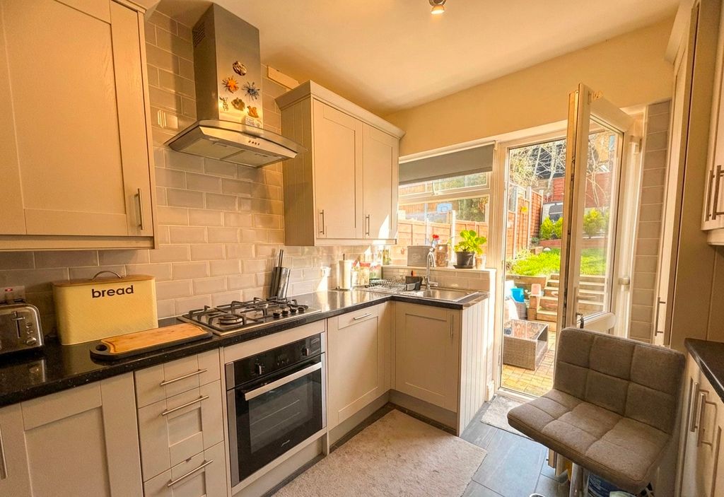 Property photo 2 of 13