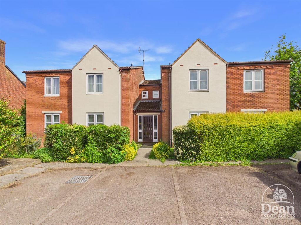 Property photo 1 of 6