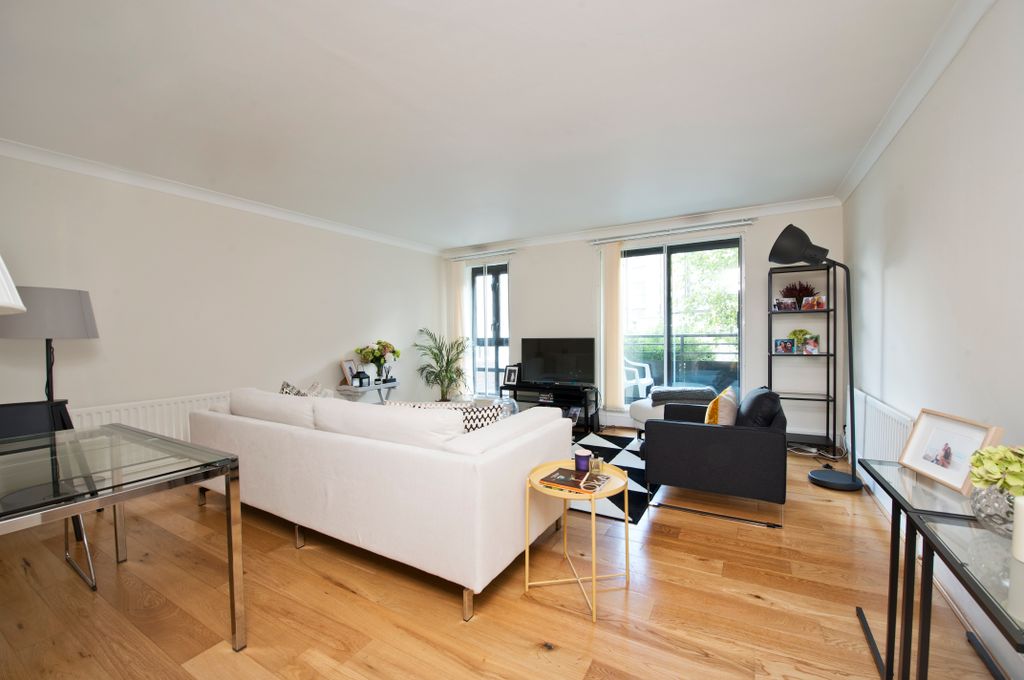 Property photo 2 of 9