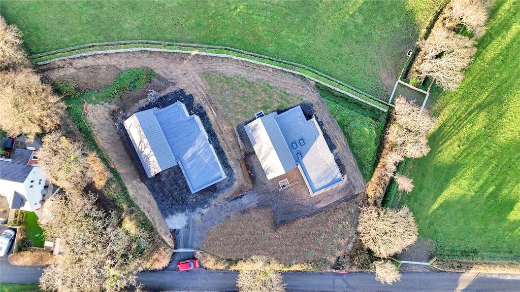 Property photo 3 of 10 Picture No. 11