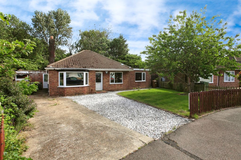 Property photo 2 of 16