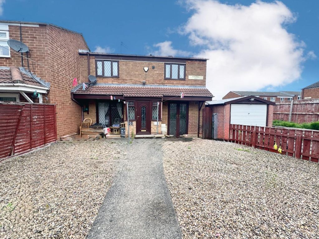 Property photo 1 of 11