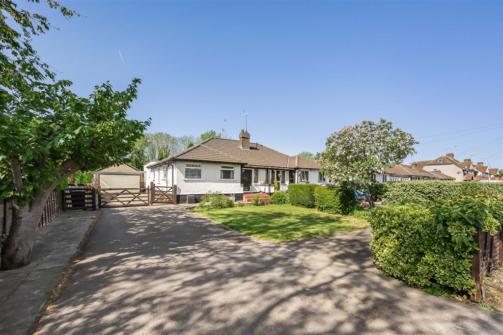 Property photo 1 of 19 Front