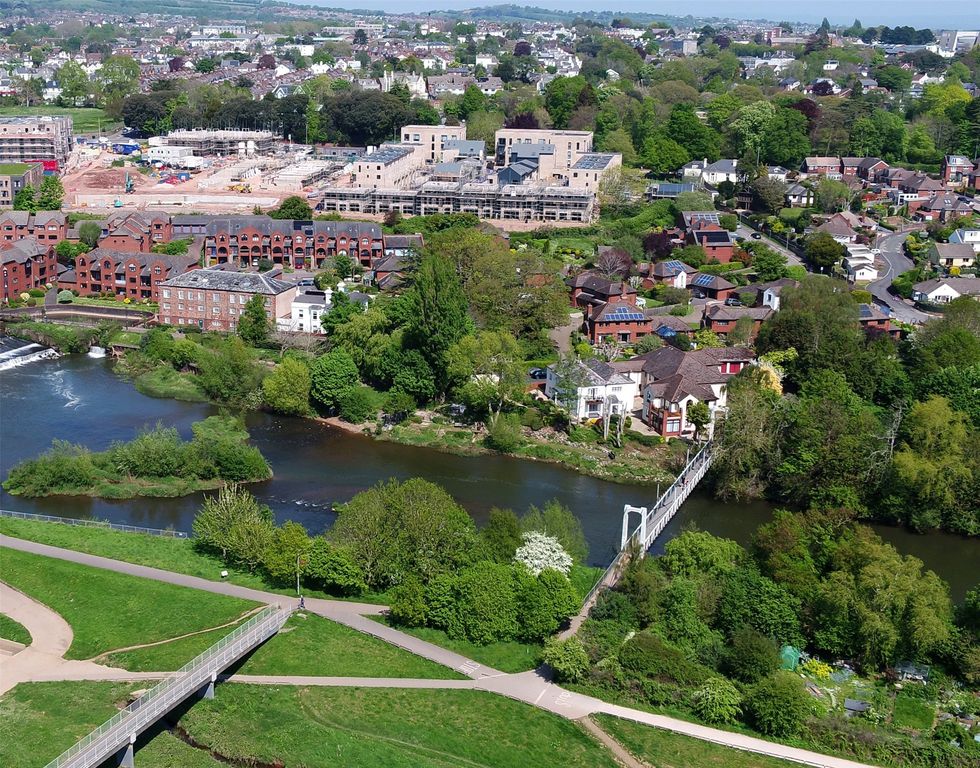 Property photo 2 of 3 Elevated Shot