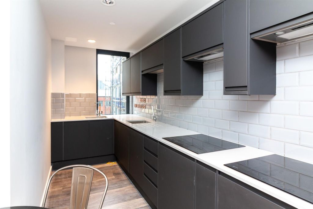 Property photo 3 of 14 Q3mV2Fuwoum59Qwjm2Mfua.Jpg