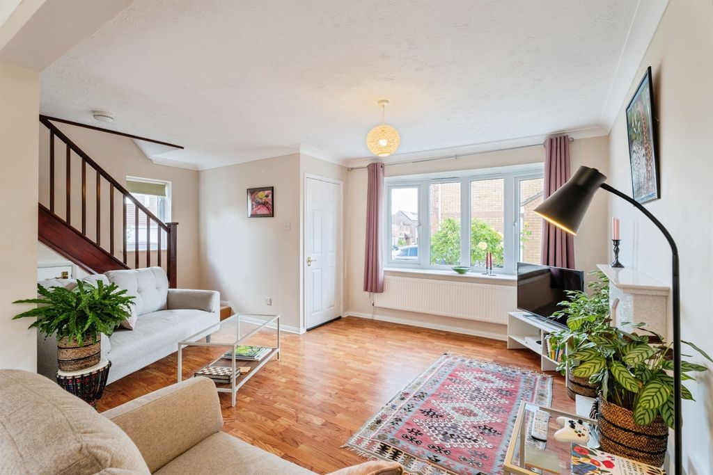 Property photo 3 of 19