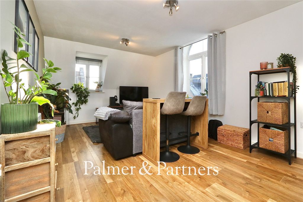 Property photo 3 of 17 Picture No. 03