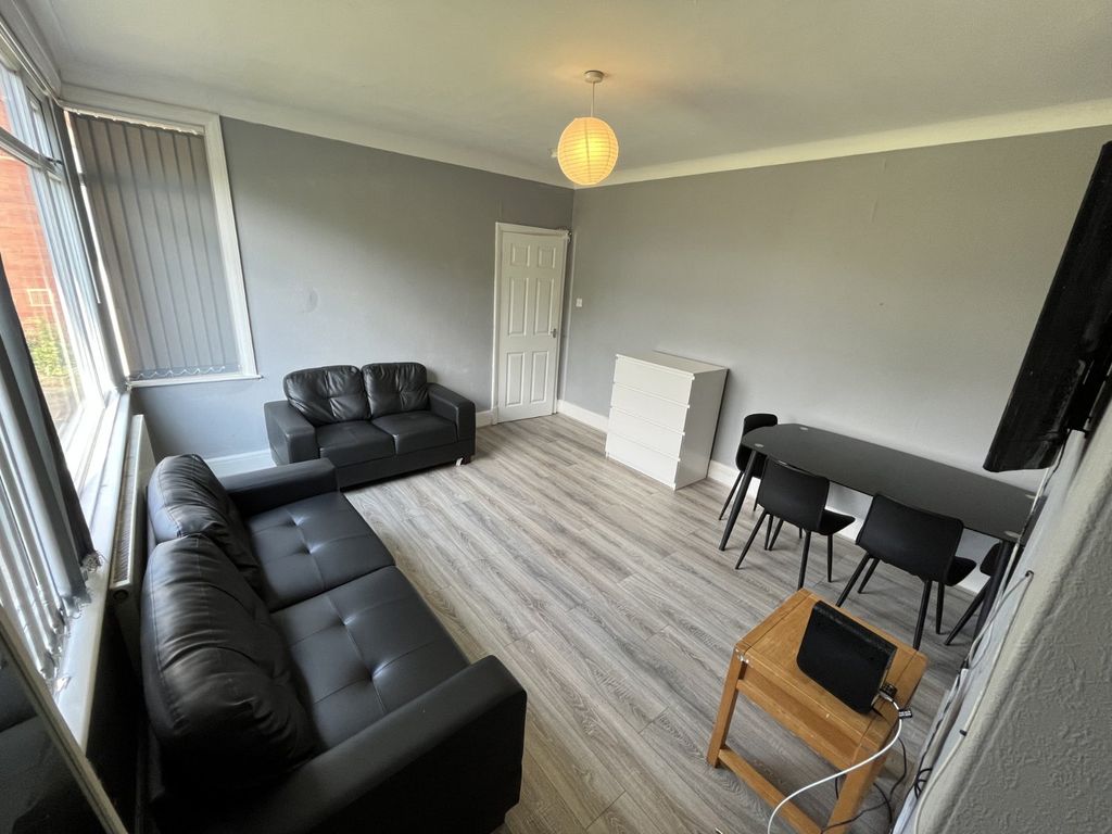 Property photo 3 of 13 Picture No. 03