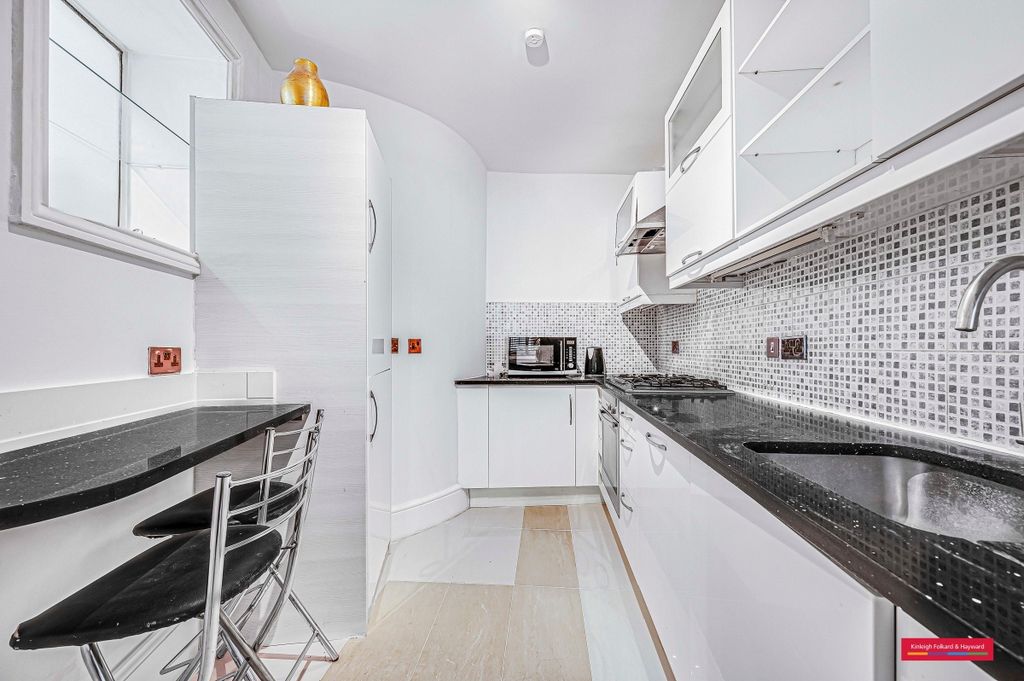 Property photo 2 of 20 Photo (18)