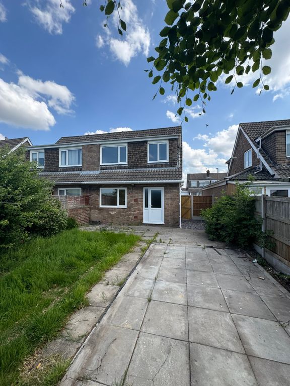 Property photo 2 of 11