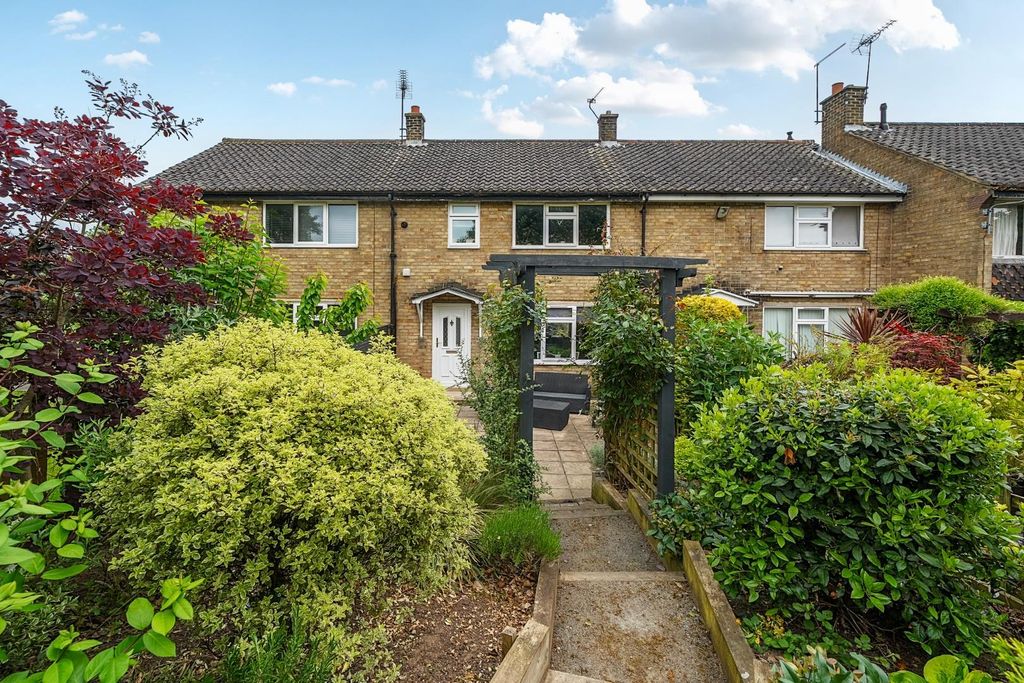 Property photo 1 of 17 4-68245Be4A7604-1289142-Arw-4.Jpg