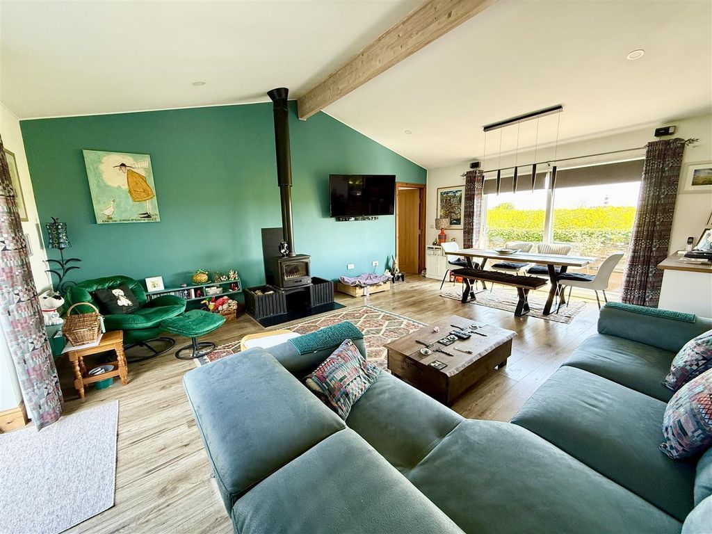 Property photo 2 of 34 Living Area