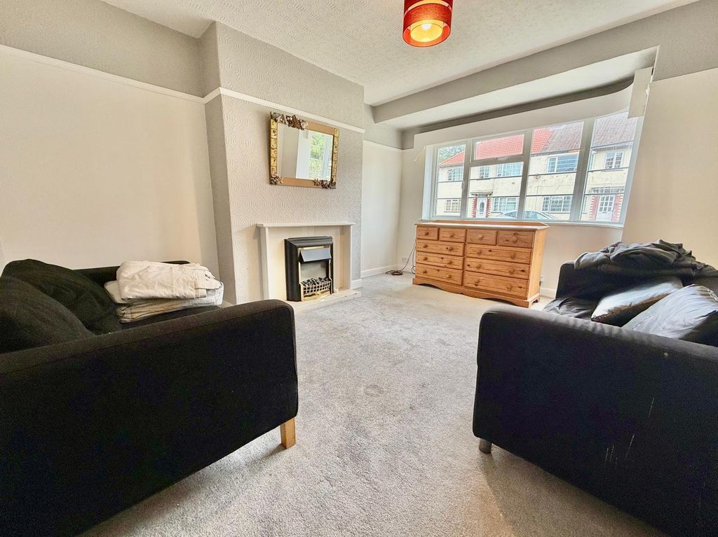 Property photo 2 of 6 Picture No. 17