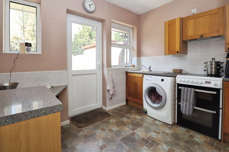 Property photo 3 of 12 Beaumont Avenue