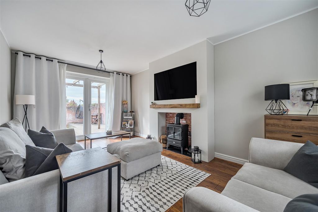 Property photo 2 of 20 1364544-9-68E7B2A5A76Ca.Jpg