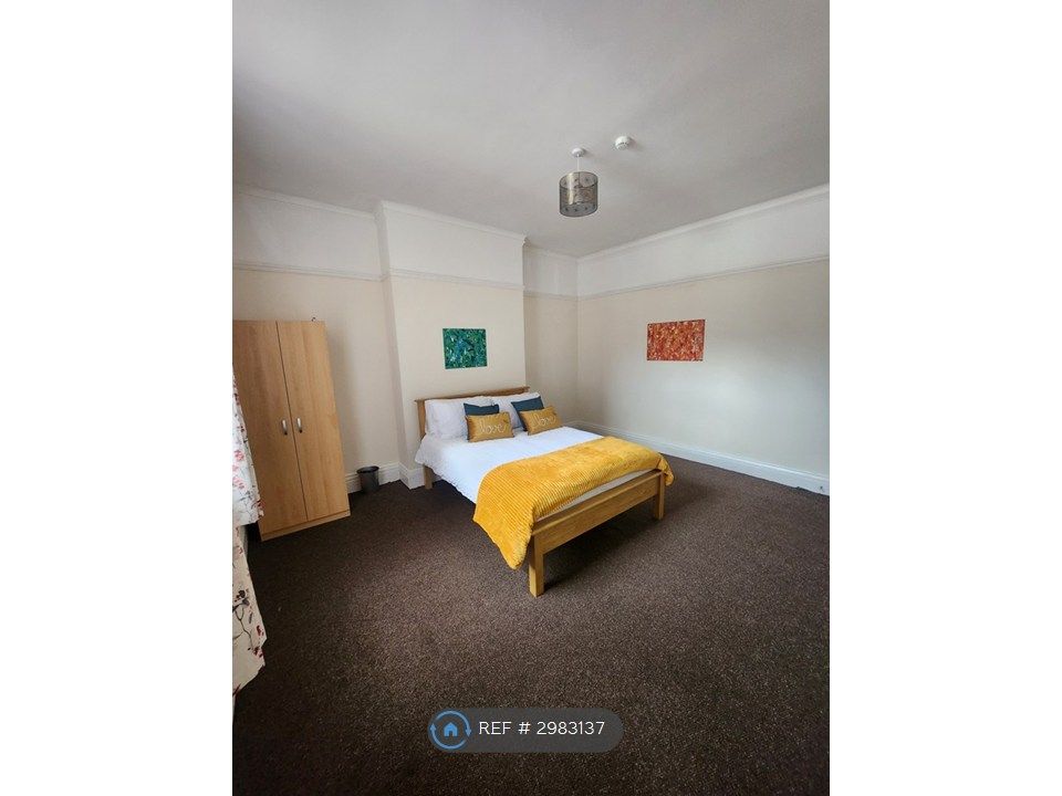 Property photo 2 of 4