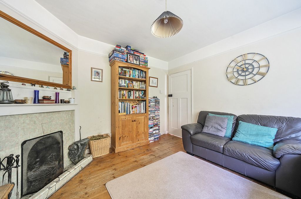 Property photo 3 of 13 1314272-9-686256A...