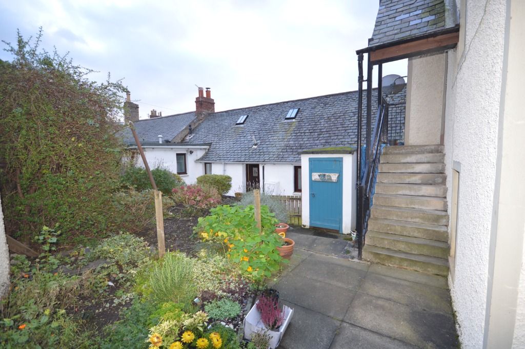 Property photo 2 of 18 Photo 2