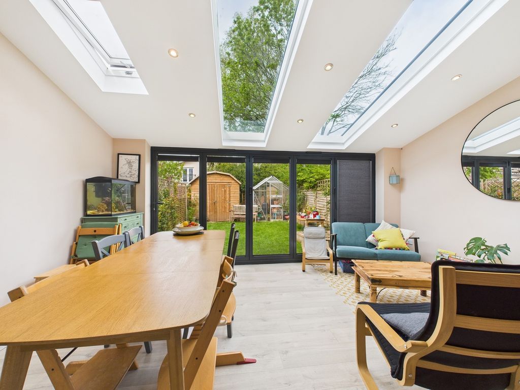 Property photo 3 of 22 Garden Room-Dining Room