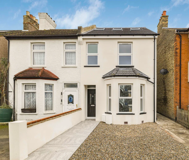 Property photo 1 of 23