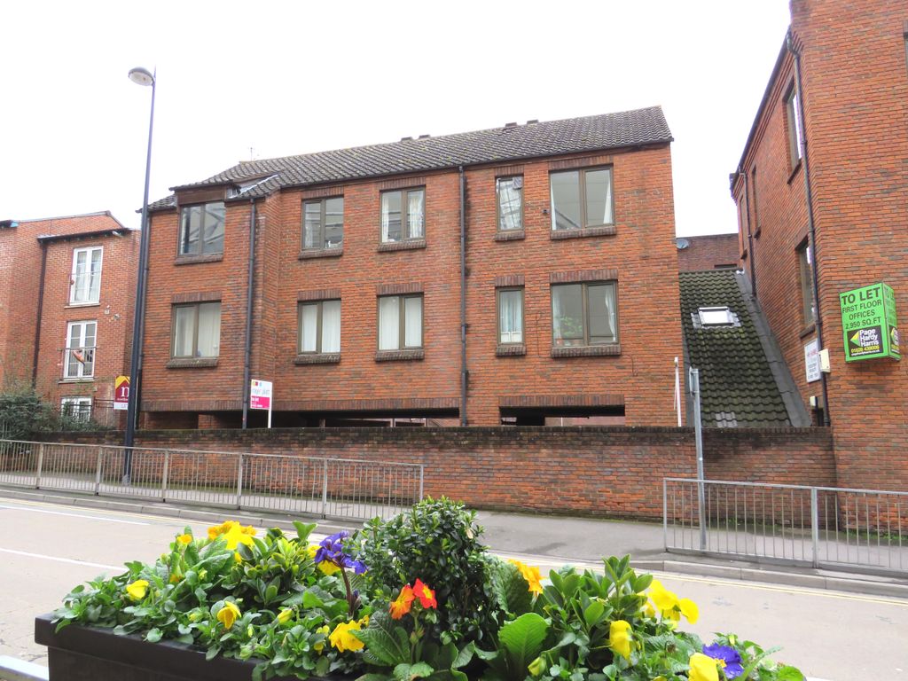 Property photo 1 of 7 Exterior