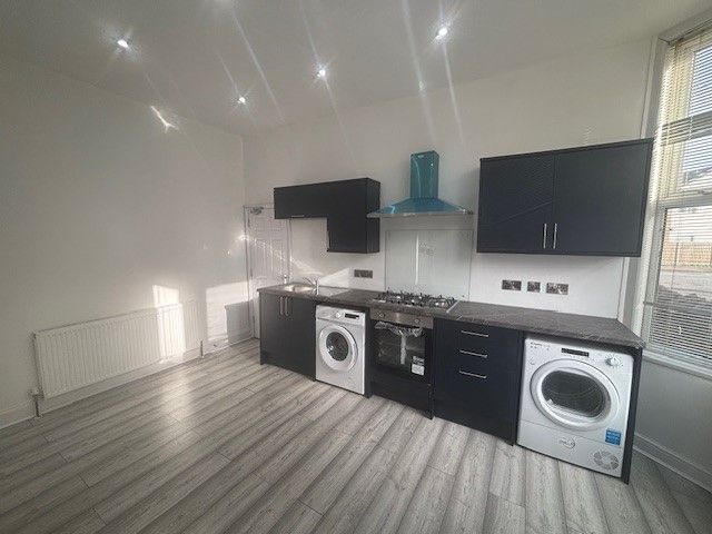 Property photo 1 of 16 Image