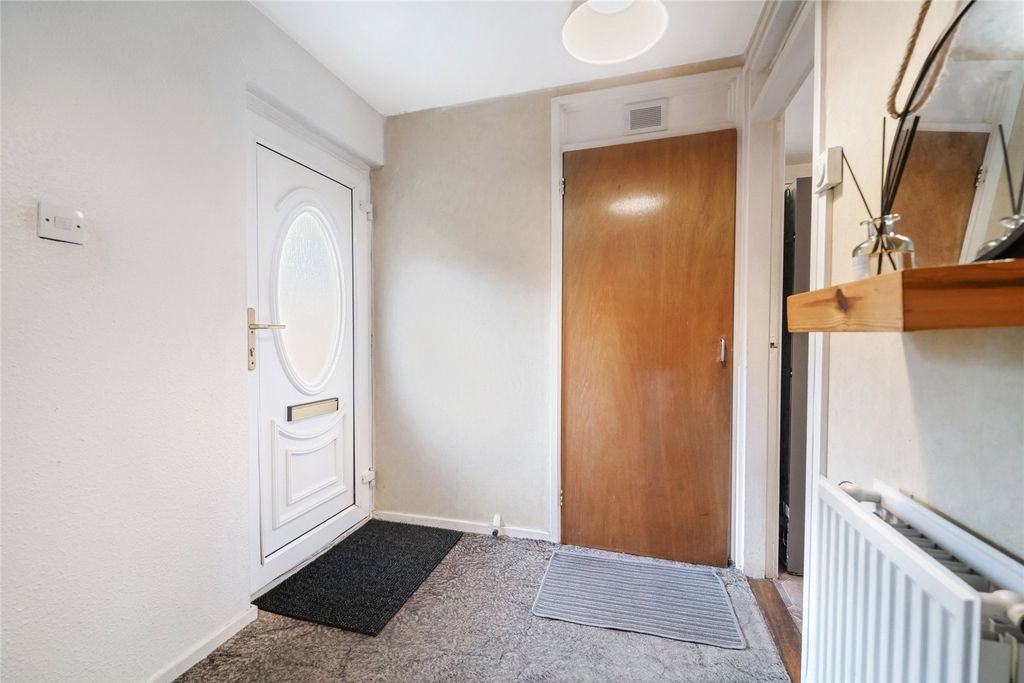 Property photo 2 of 21 Picture No. 02
