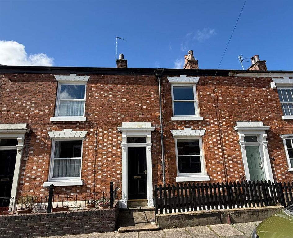 Property photo 1 of 12