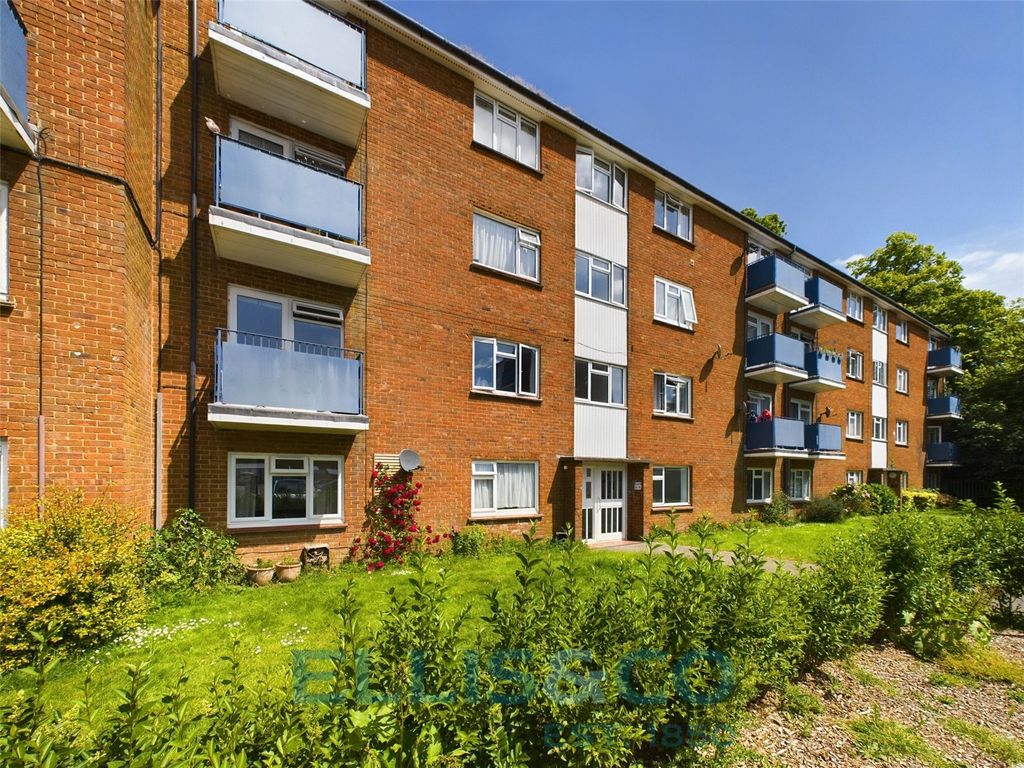 Property photo 1 of 11 Picture No. 20