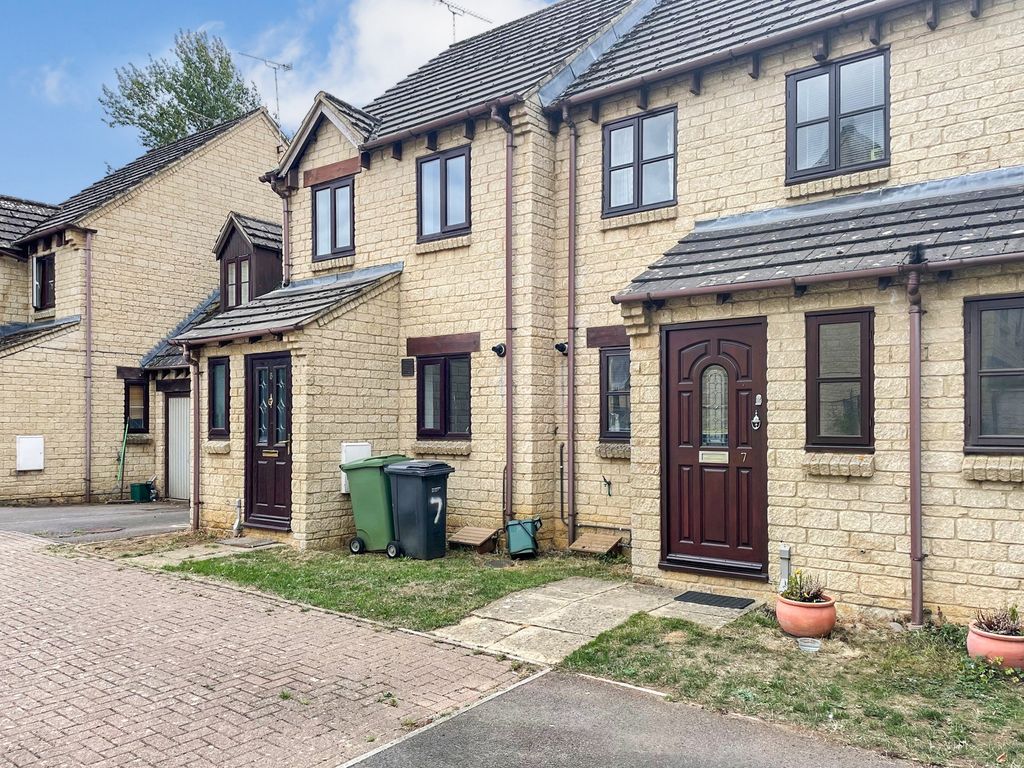 Property photo 1 of 11 7