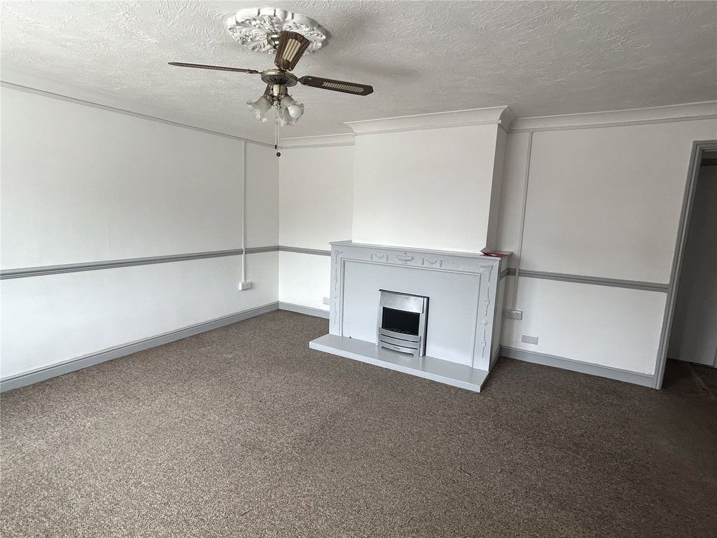 Property photo 2 of 10 Picture No. 16