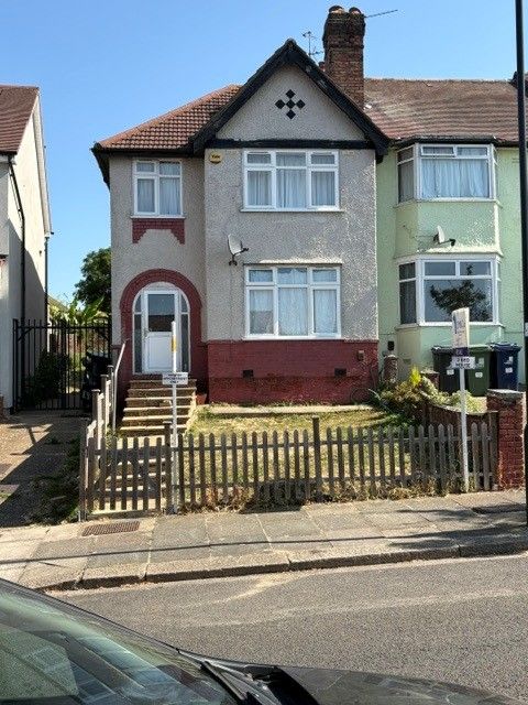 Property photo 1 of 18