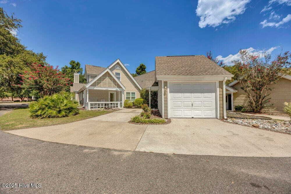 Property photo 1 of 27