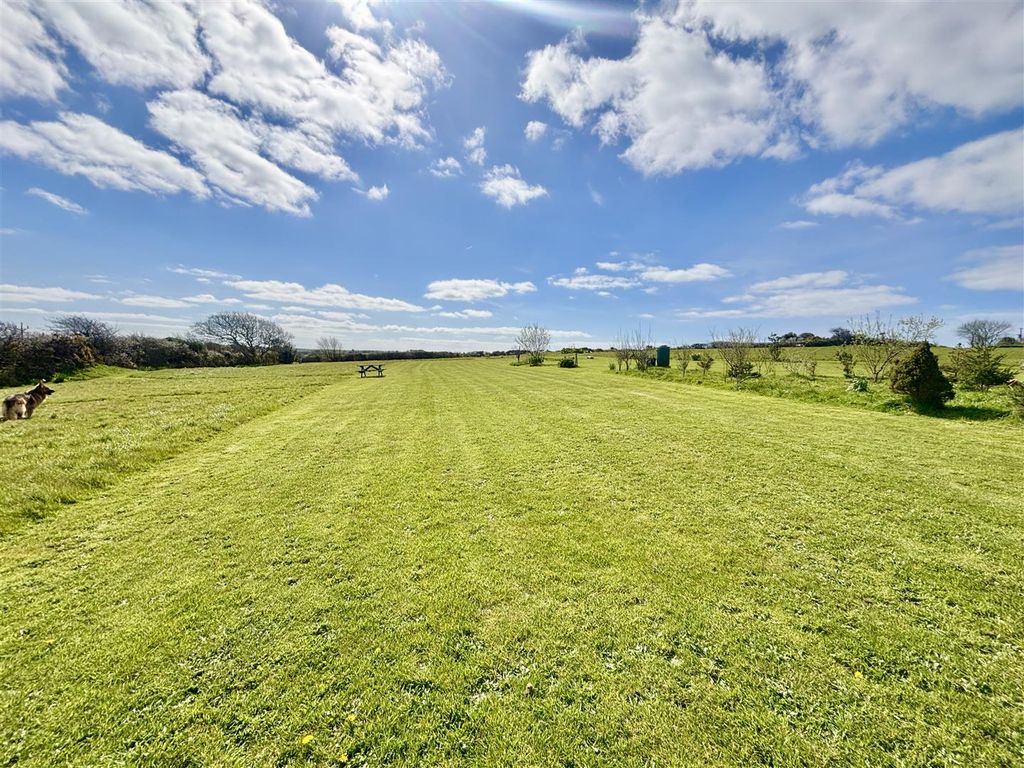 Property photo 2 of 41 Img_5768.Jpeg